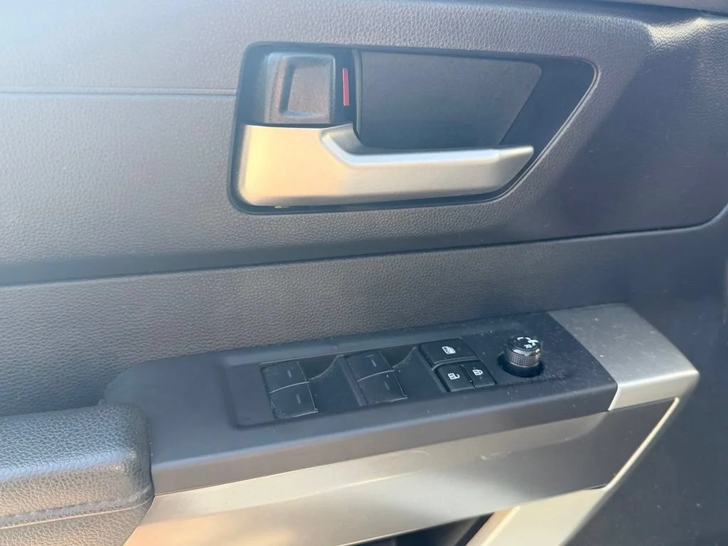 Used 2023 White Toyota SR5 image 30
