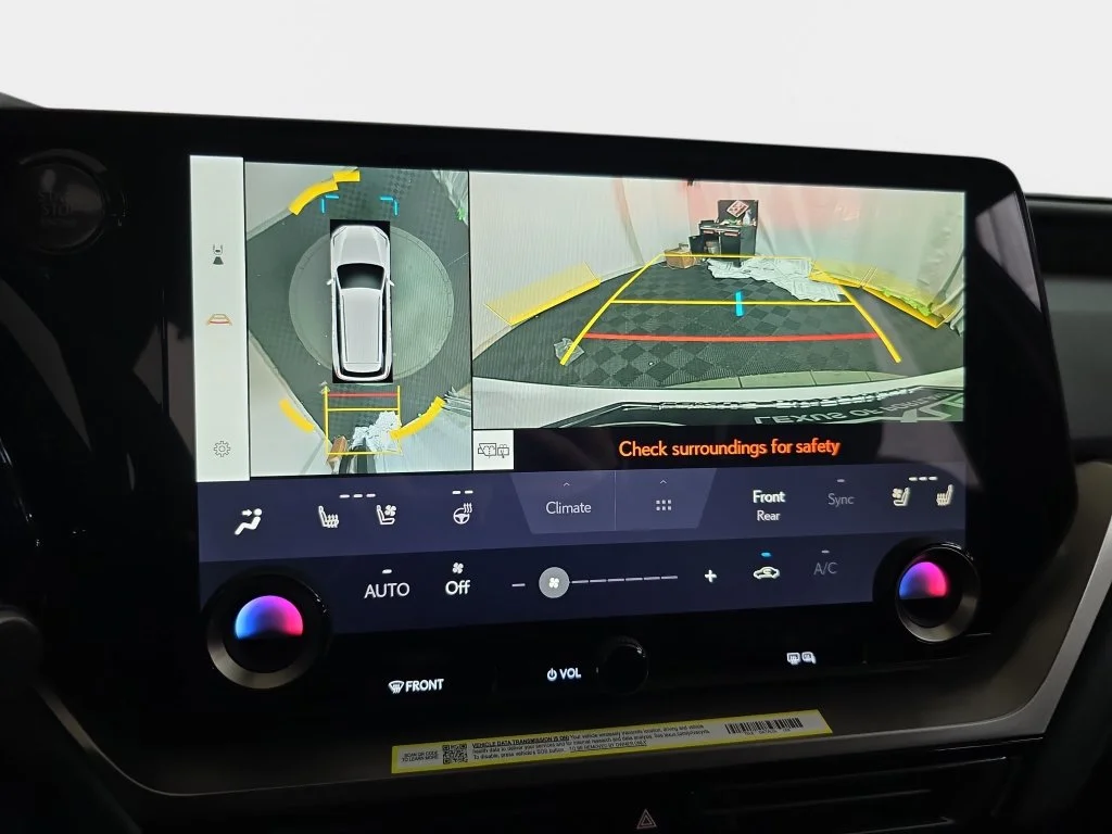 New 2026 Wind Chill Pearl Lexus PREMIUM AWD image 21