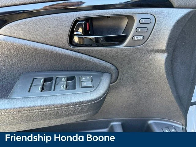 Used 2023 Gray Honda Elite image 12