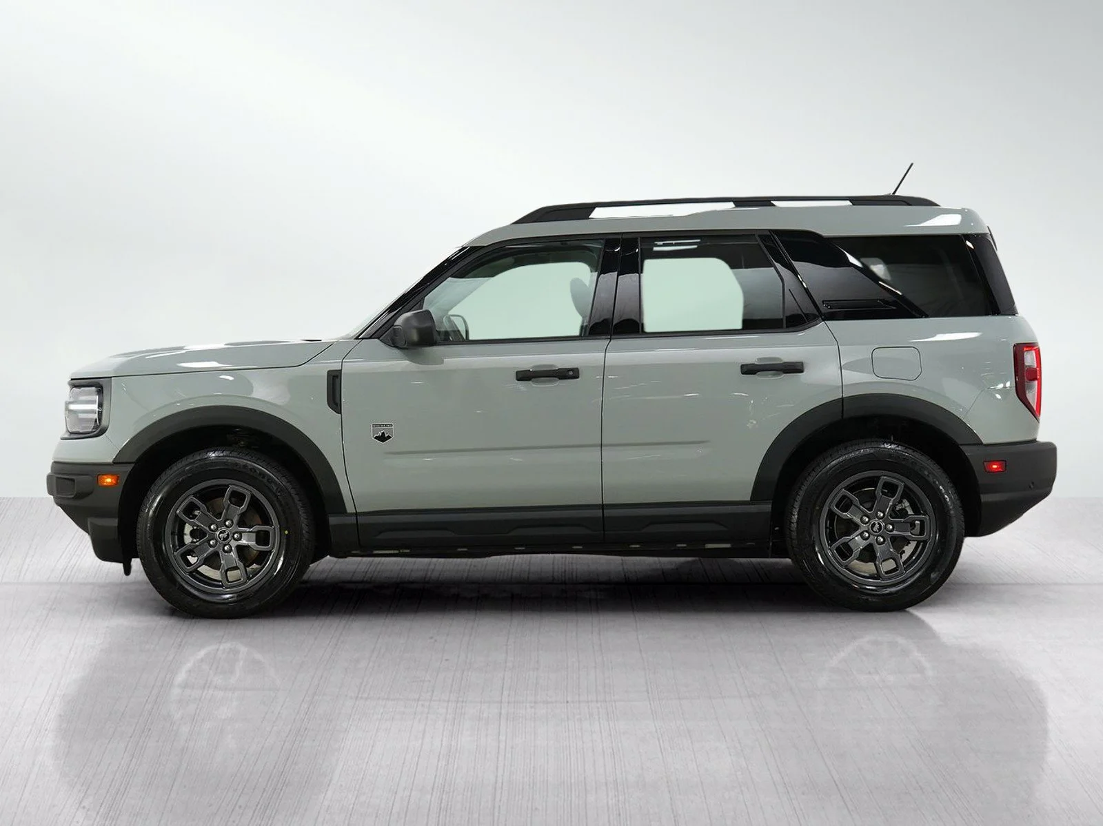 Used 2022 Ford Bronco Sport Big Bend with VIN 3FMCR9B61NRE31314 for sale in Burnsville, Minnesota