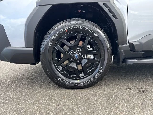 New 2026 Ice Silver Metallic Subaru Wilderness image 31