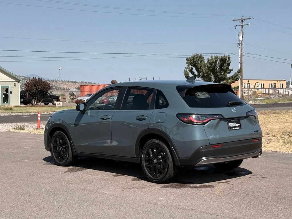 2025 Honda HR-V Sport - Photo 18