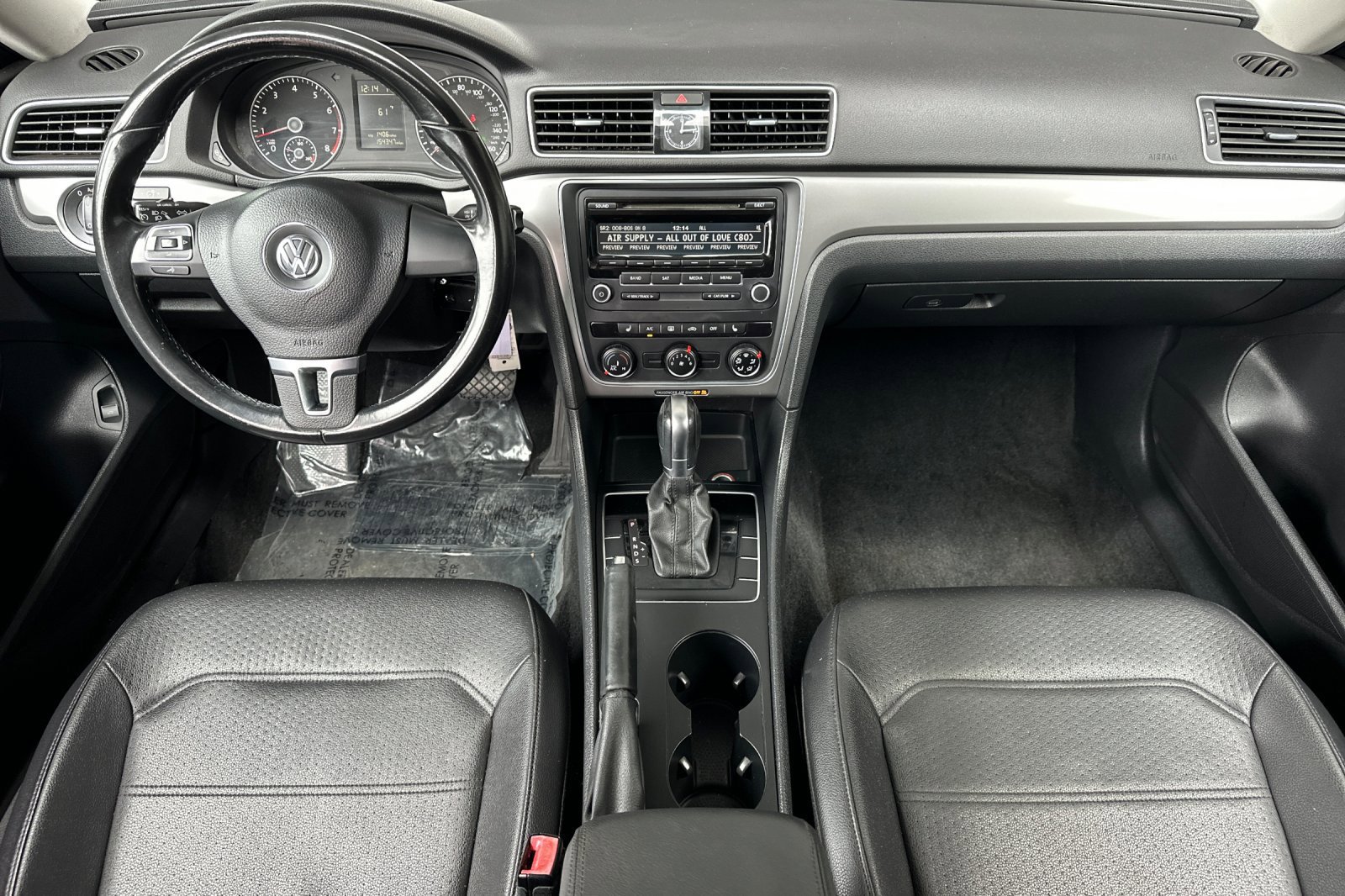 Used 2015 Silver Volkswagen  image 13