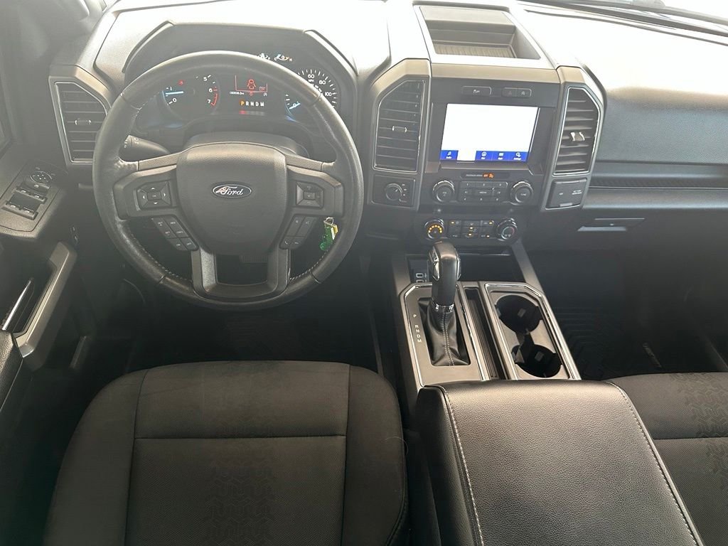 Used 2020 Black Ford XLT image 16