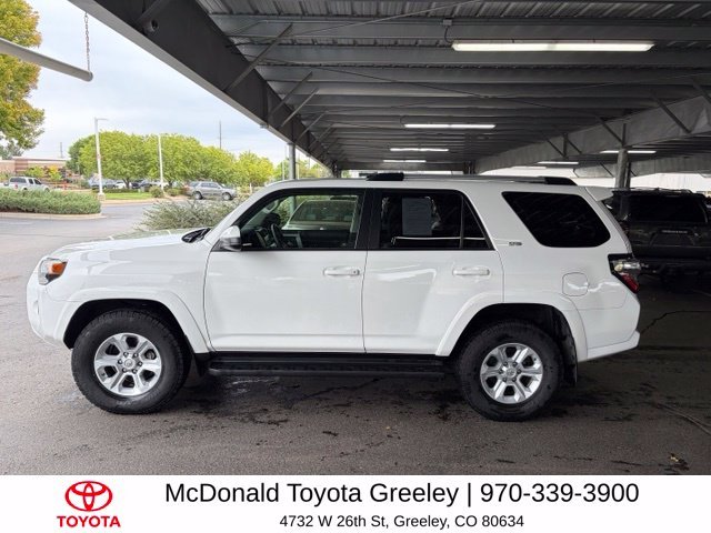 Used 2020 White Toyota SR5 image 12