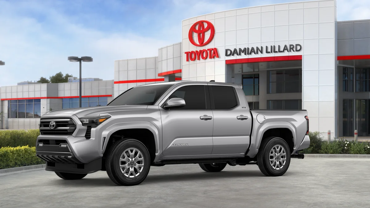 2025 Toyota Tacoma SR5 - Photo 35