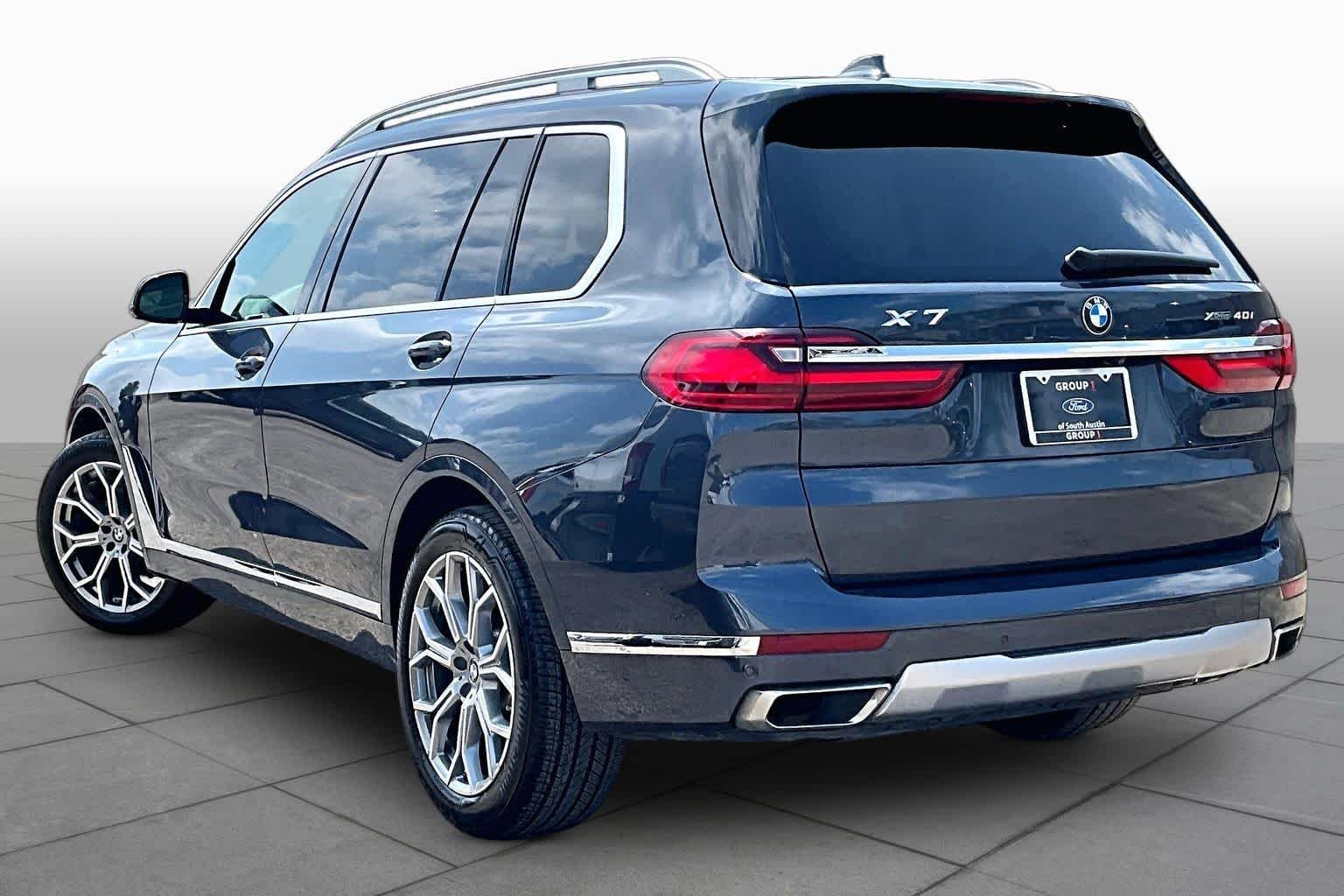 Used 2020 Arctic Gray Metallic BMW xDrive40i image 12