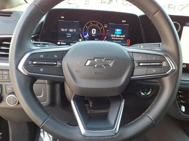 Used 2025 Black Chevrolet Z71 image 23