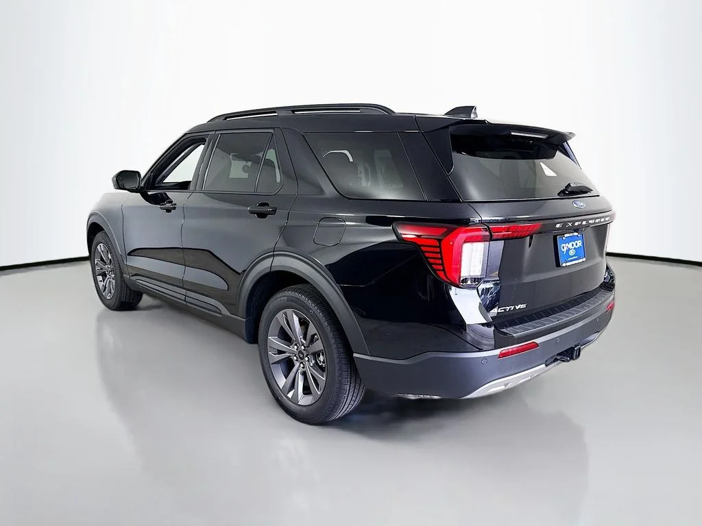 New 2026 Agate Black Metallic Ford Active image 5