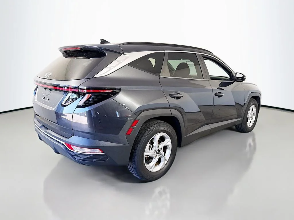 Used 2022 Portofino Gray Hyundai SEL image 12