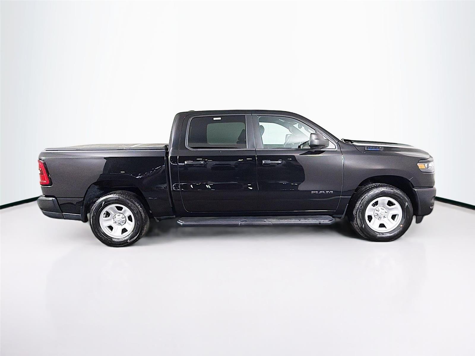 Used 2025  Ram Tradesman image 8