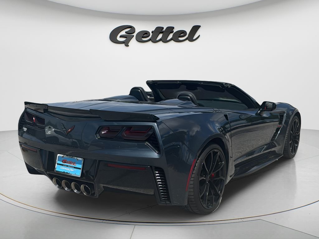 Used 2019 Gray Chevrolet Grand Sport image 9