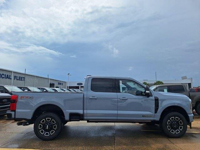 New 2026 Glacier Gray Metallic Tri-Coat Ford F-250® Platinum® image 6