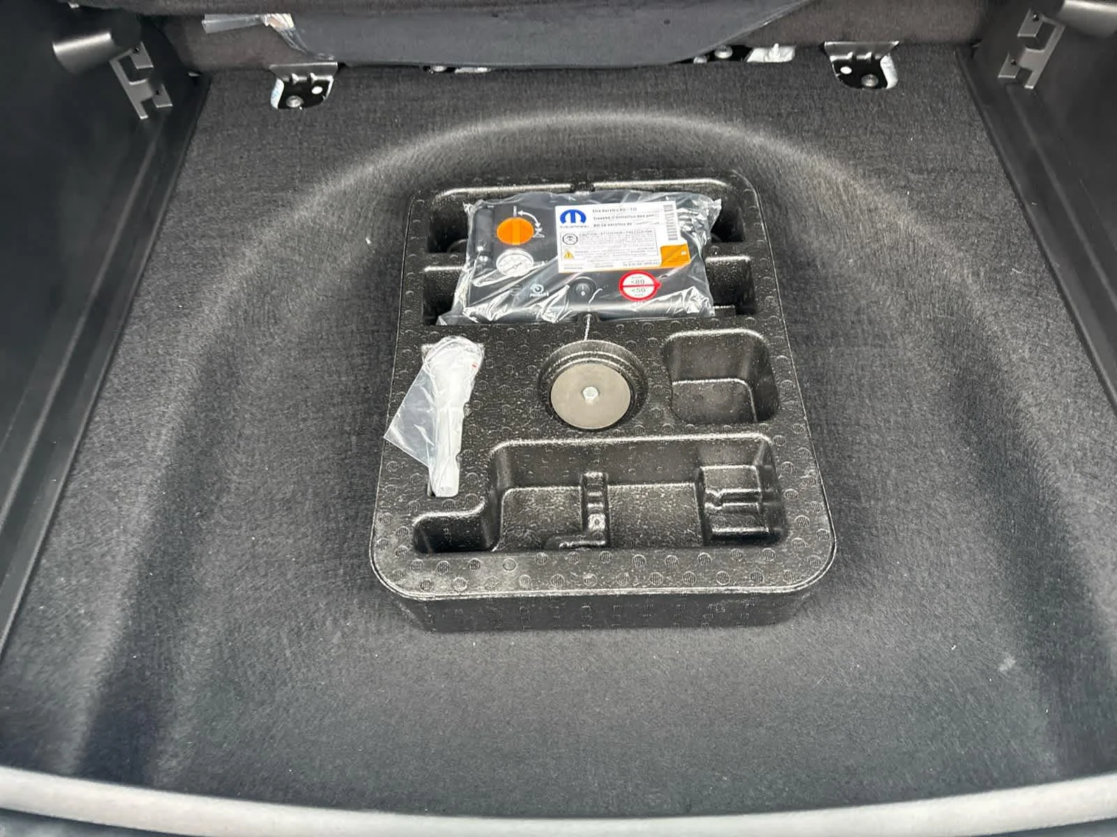 New 2026 Bright White Clearcoat Jeep Limited Altitude image 10