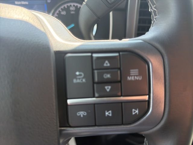 Used 2023 White Ford XLT image 19
