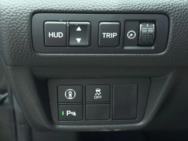 Used 2021 Black Honda Touring 2.0T image 34