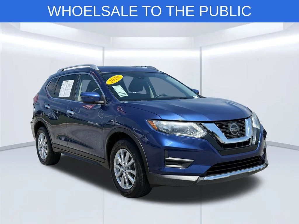 Used 2020 Blue Nissan SV image 30