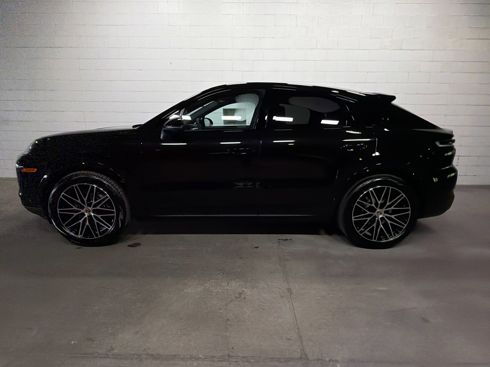 New 2026 Chromite Black Metallic Porsche  image 2