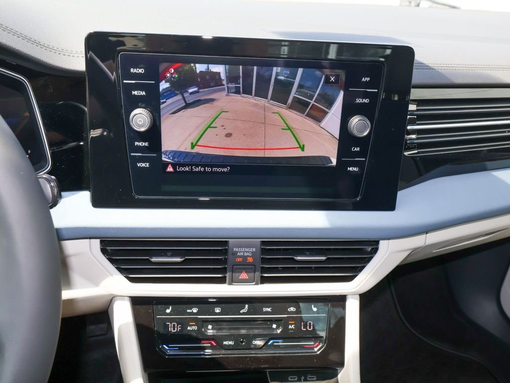 New 2026 White Volkswagen 1.5T SE image 19