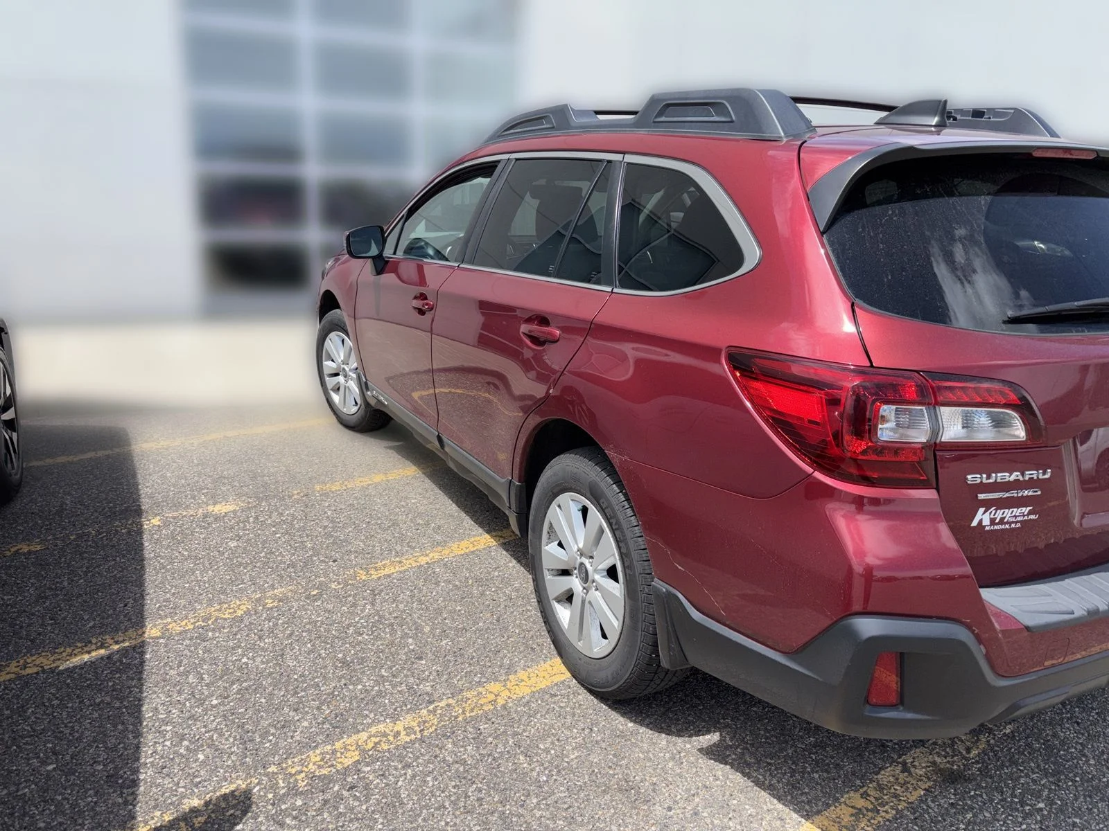 Used 2018 Red Subaru 2.5i Premium image 2