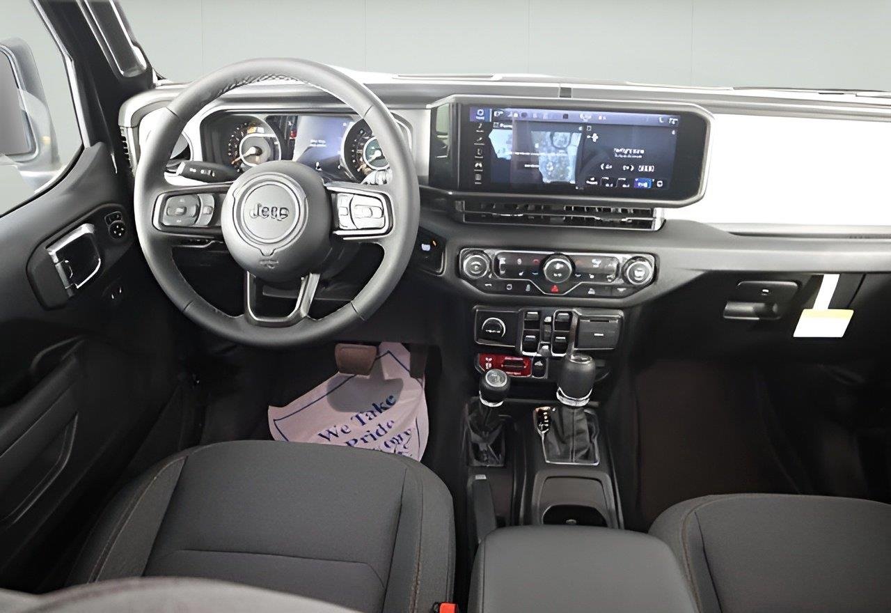 2026 Jeep Wrangler 4-Door Willys - Photo 11