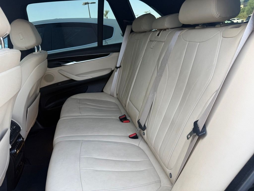 Used 2018 Black Sapphire Metallic BMW sDrive35i image 5