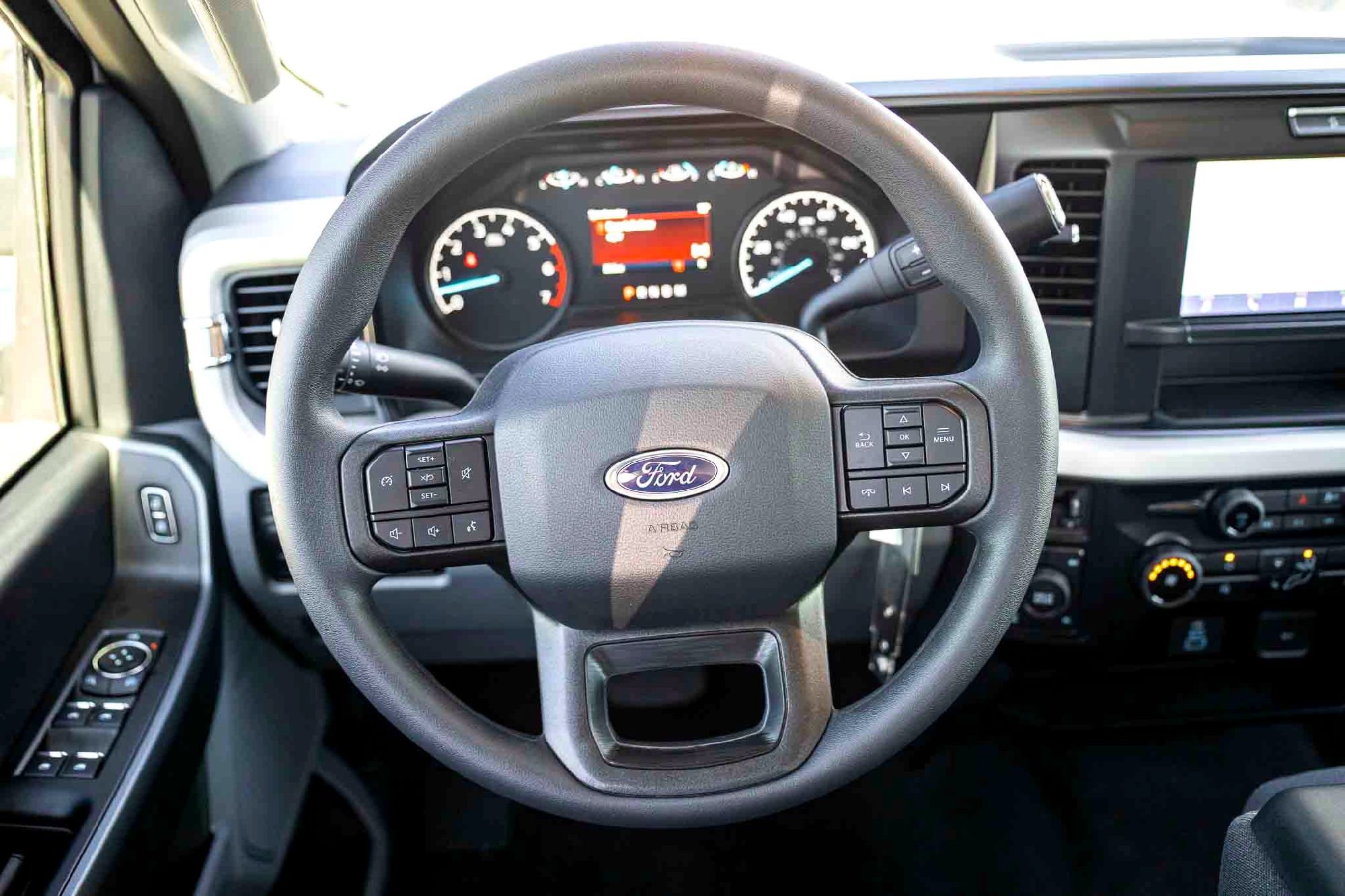 New 2026 Oxford White Ford XLT image 21