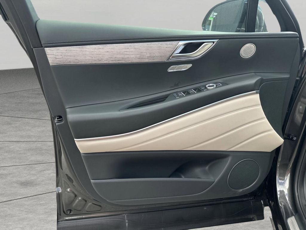 New 2026 Gray Genesis 2.5T image 14