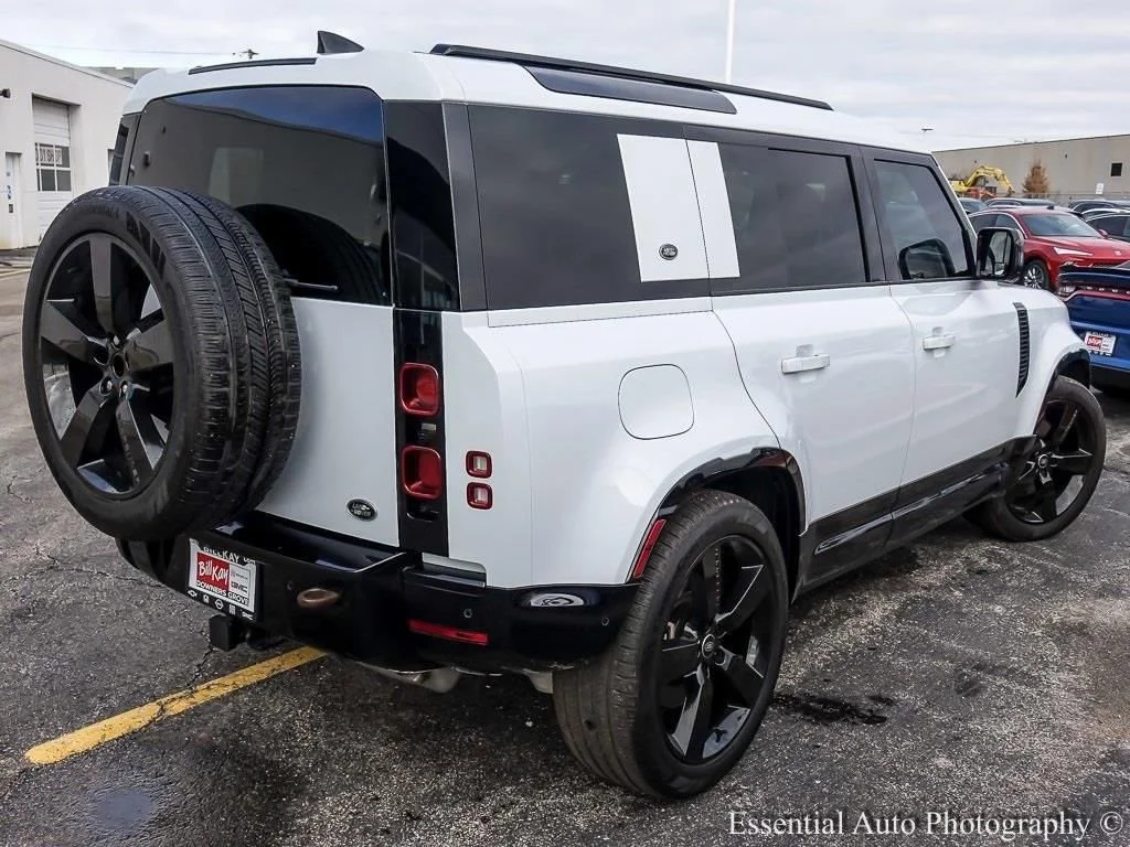 2023 Land Rover Defender X-Dynamic SE - Photo 9