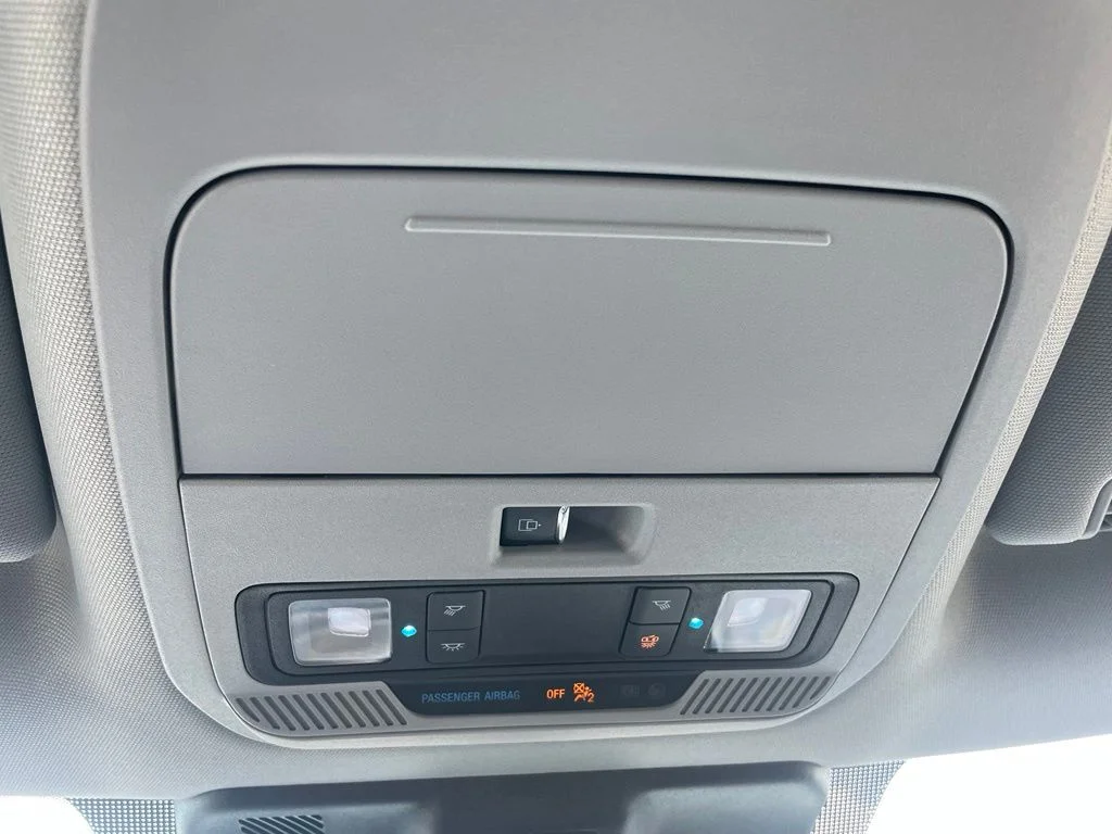 Used 2024 Silver Metallic Ford XLT image 46