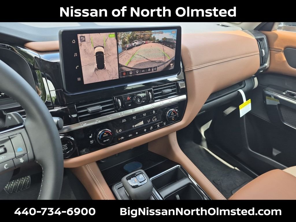 New 2026 Baltic Teal Pearl / Super Black Two-tone Nissan Platinum image 15