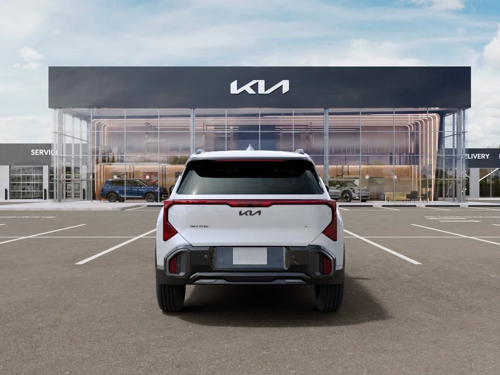 New 2027 Snow White Pearl Kia X-Line SX image 5
