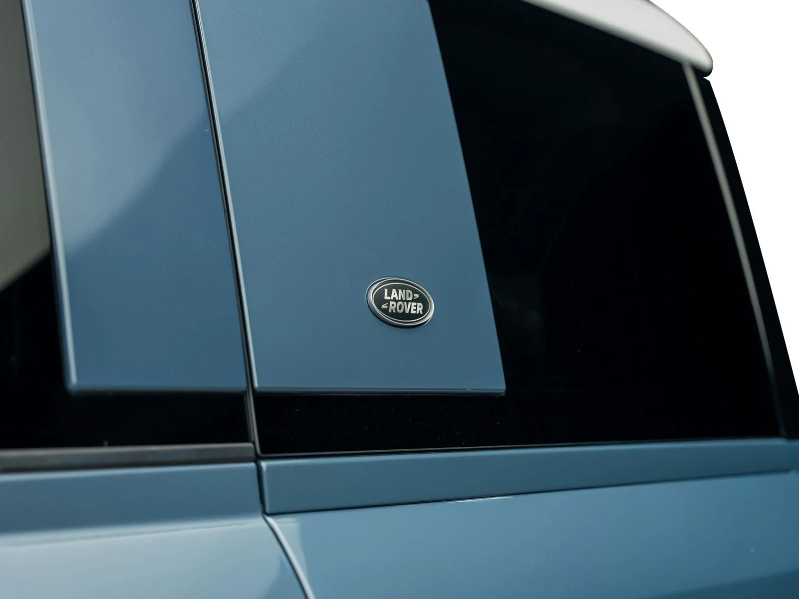 Used 2020 Blue Land Rover HSE image 24