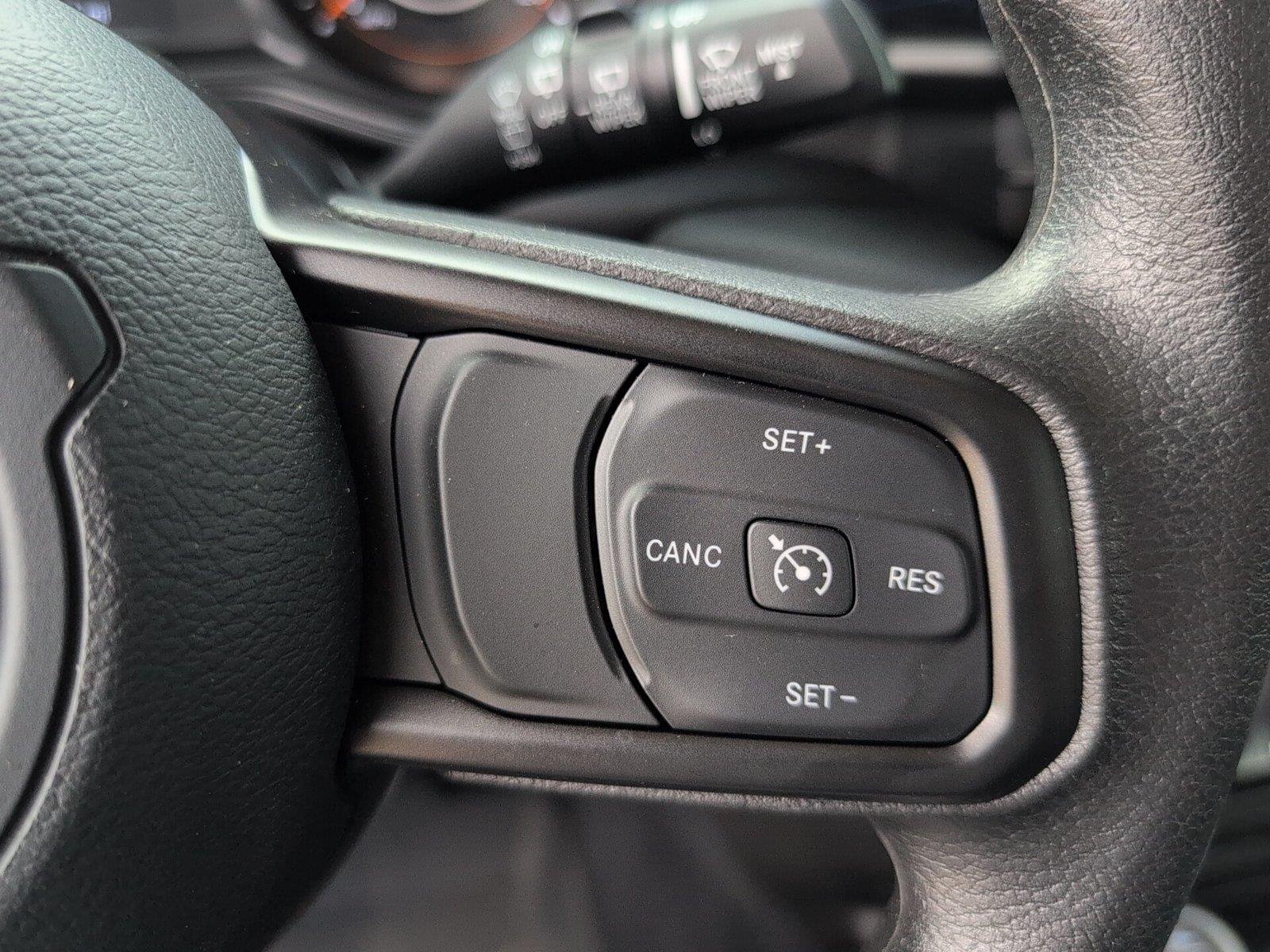Used 2025 Joose Jeep Sport image 27