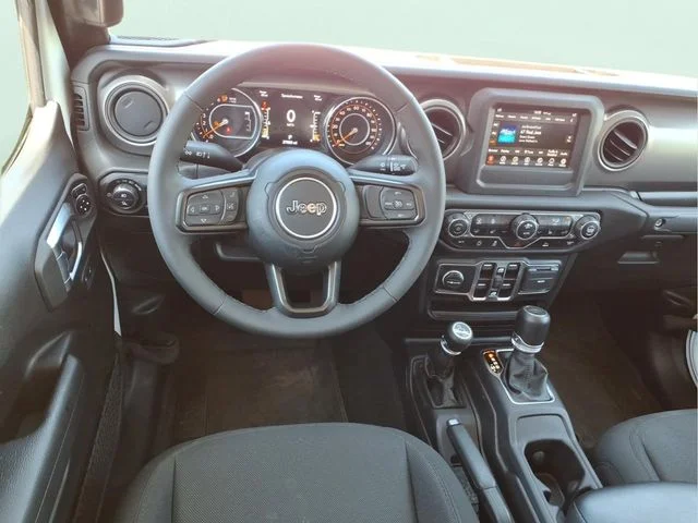 Used 2023 White Jeep Willys image 12