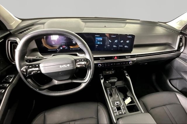 Used 2026 Black Kia S image 7