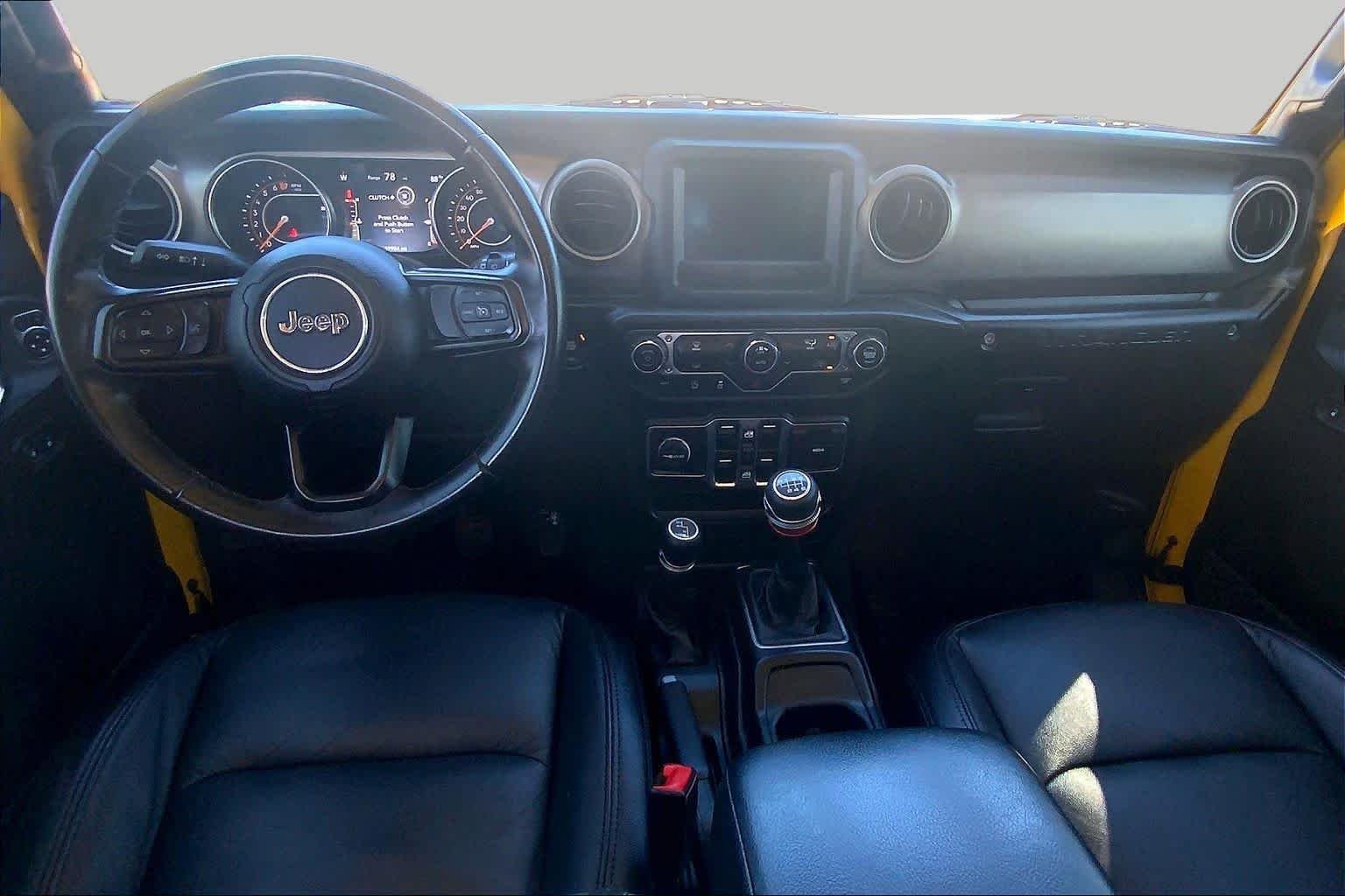 Used 2020 Hellayella Clearcoat Jeep Sport S image 16