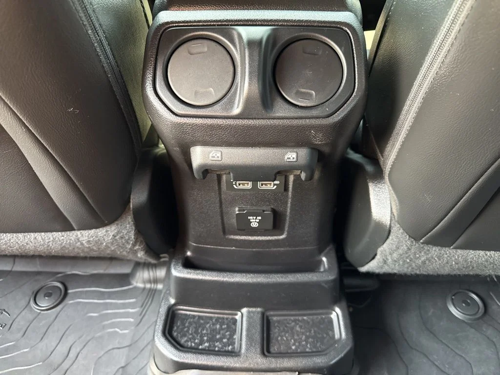Used 2018 Gray Jeep Unlimited Sahara image 26