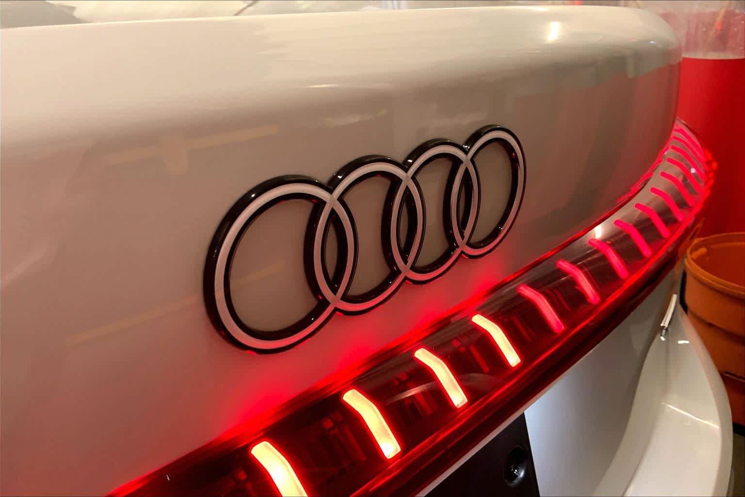 Used 2025 Glacier White Metallic Audi Premium image 31
