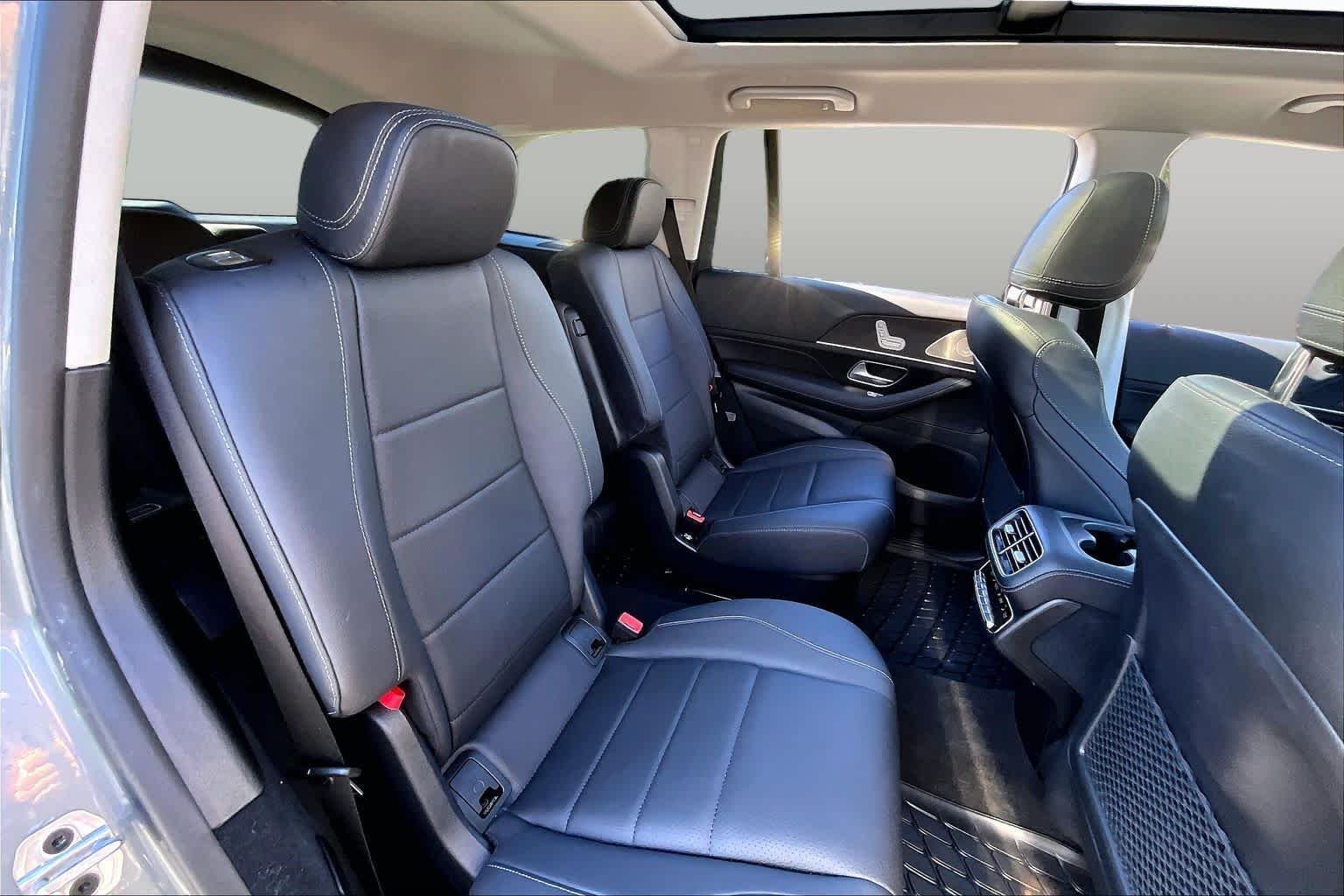 Used 2026 Selenite Grey Metallic Mercedes-Benz GLS 450 image 21