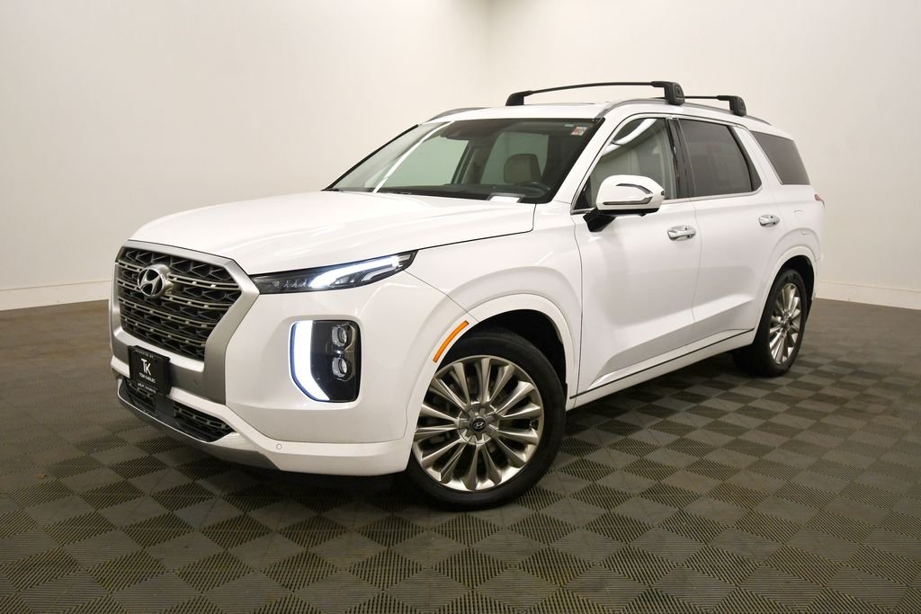 Used 2020 Hyundai Palisade Limited with VIN KM8R5DHEXLU049389 for sale in Rochester, Minnesota