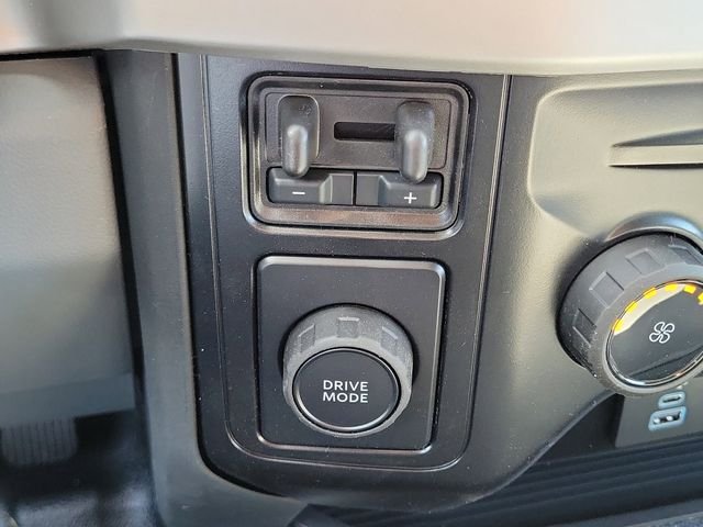 New 2026 Oxford White Ford F-550® XL image 11