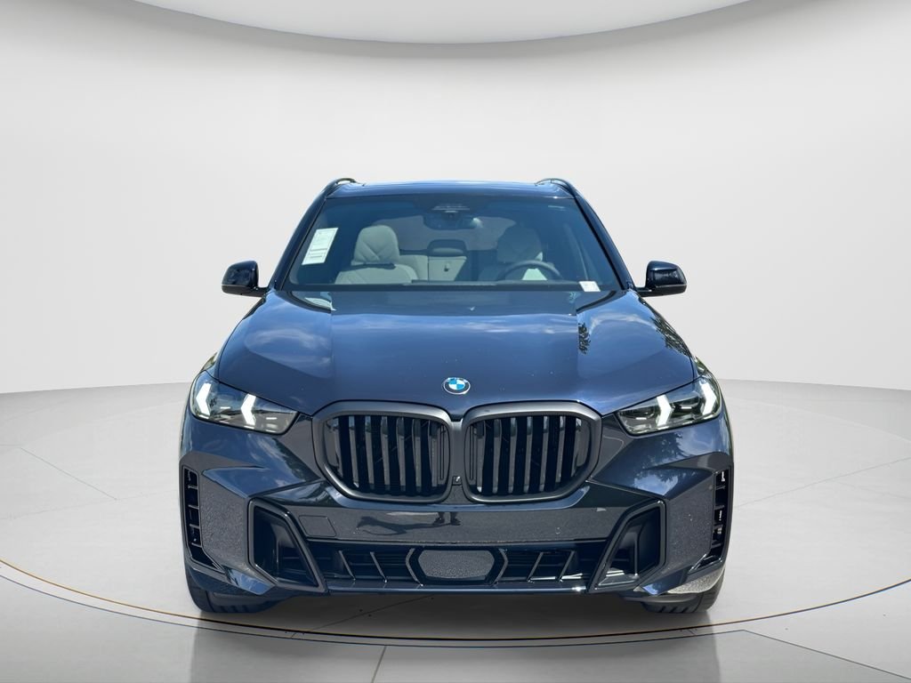 New 2026 Carbon Black Metallic BMW xDrive40i image 2
