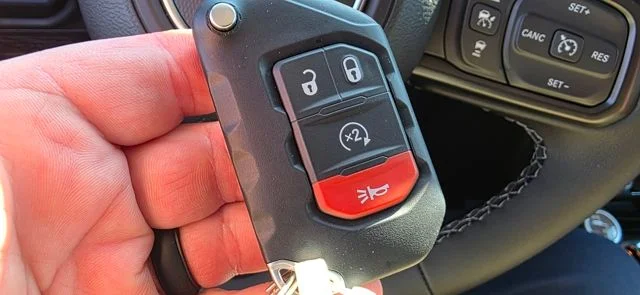 2026 Jeep Gladiator Mojave - Photo 38