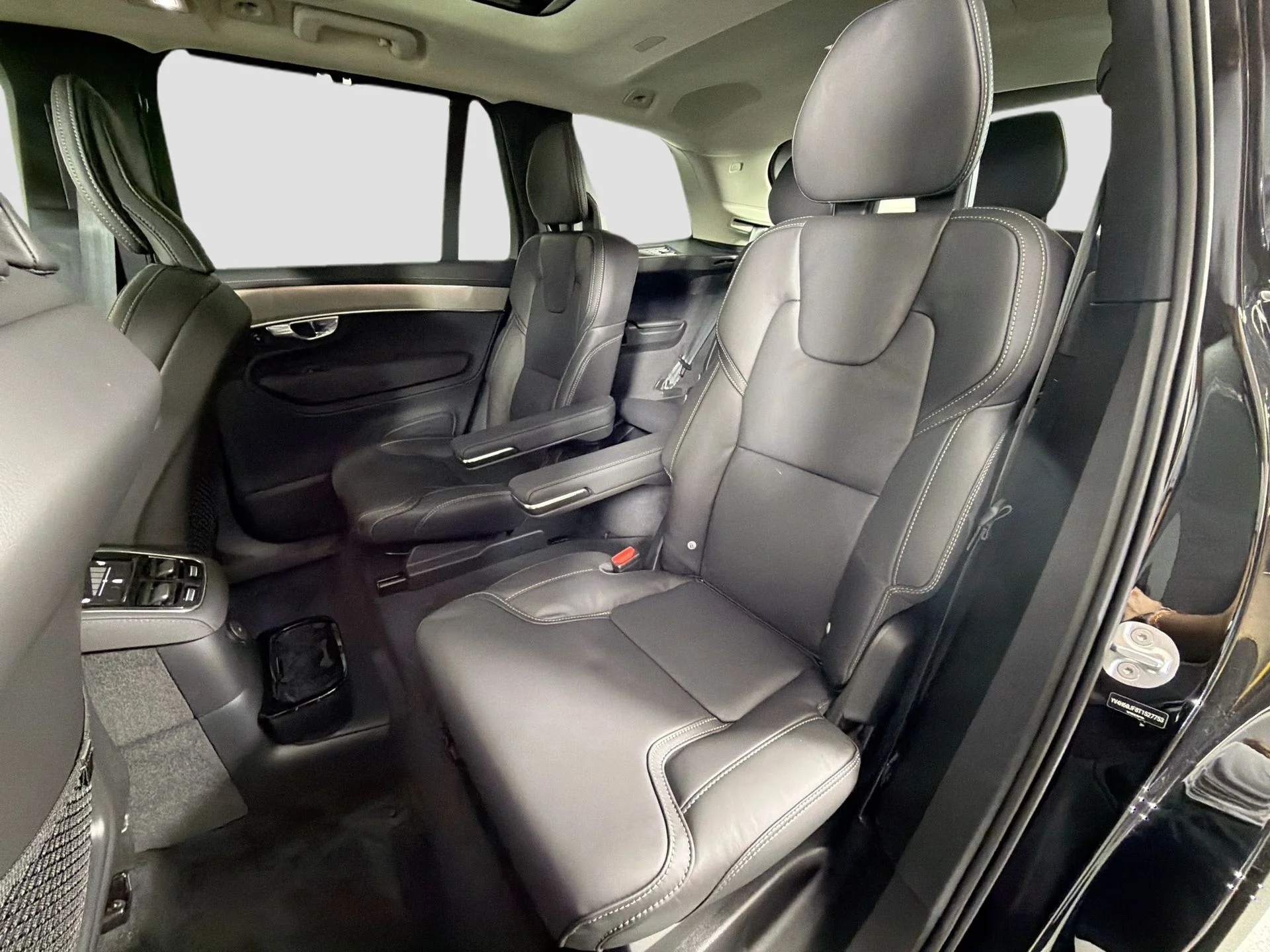 New 2026 Onyx Black Volvo Ultra image 23