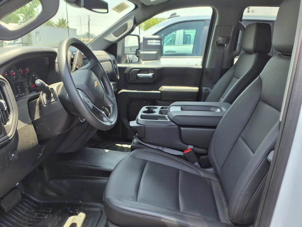 2025 Chevrolet Silverado 2500 HD Work Truck - Photo 9