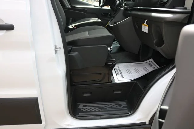 New 2026 Oxford White Ford Cargo Van image 42