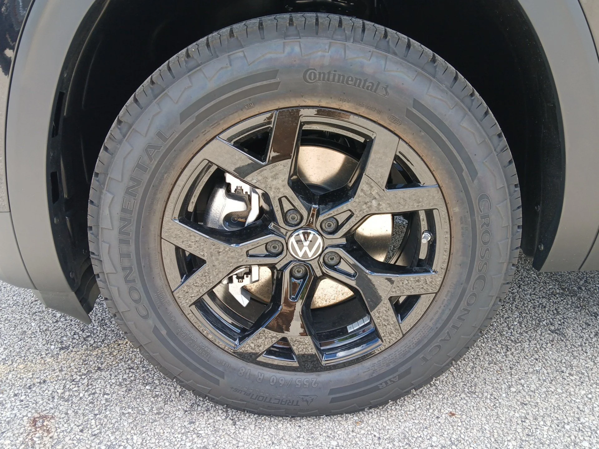 New 2026 Deep Black Pearl Volkswagen 2.0T Peak Edition image 29