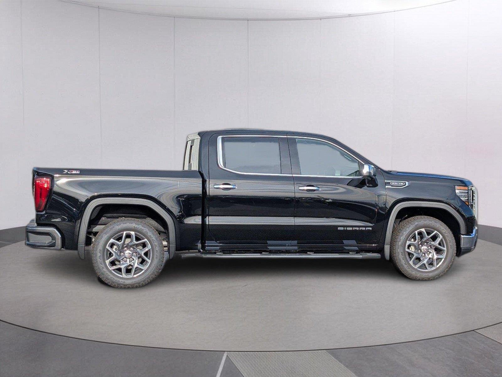 New 2026 Onyx Black GMC SLT image 8