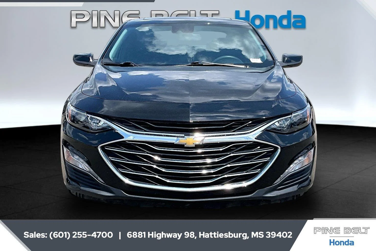 Used 2024 Mosaic Black Metallic Chevrolet LT image 3
